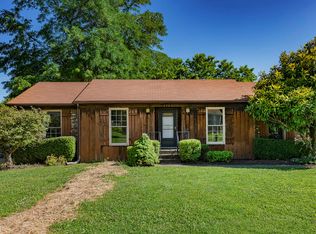 4743 Shenandoah Dr, Louisville, KY 40241