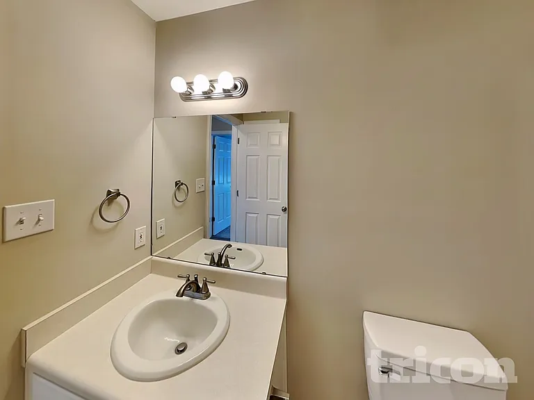 618 Tillman Ct — Photo 16