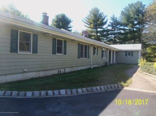 51 Greentree Ter, Lincroft, NJ 07738