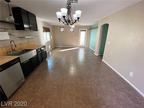 4th image of 10354 Beautiful Fruit St