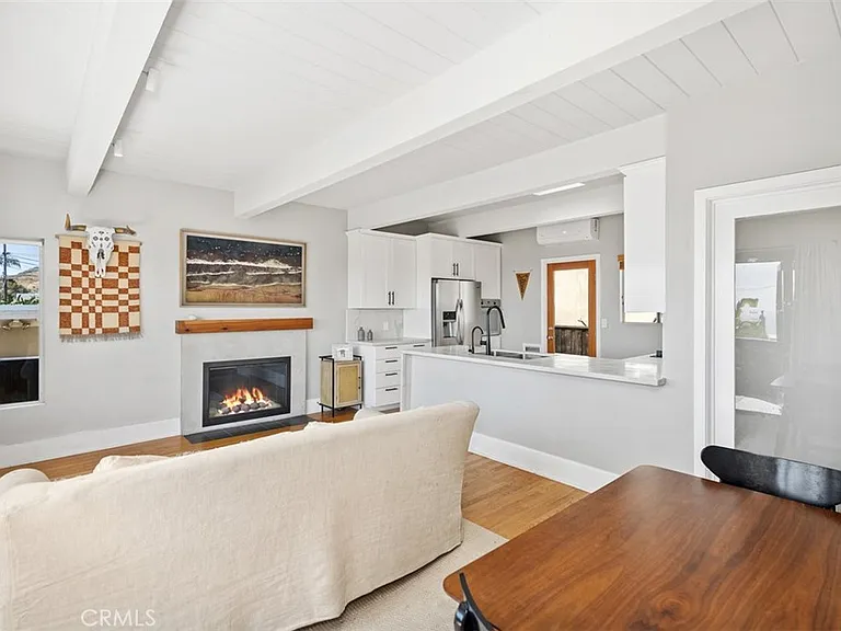 31888 Hillside Ln — Photo 9