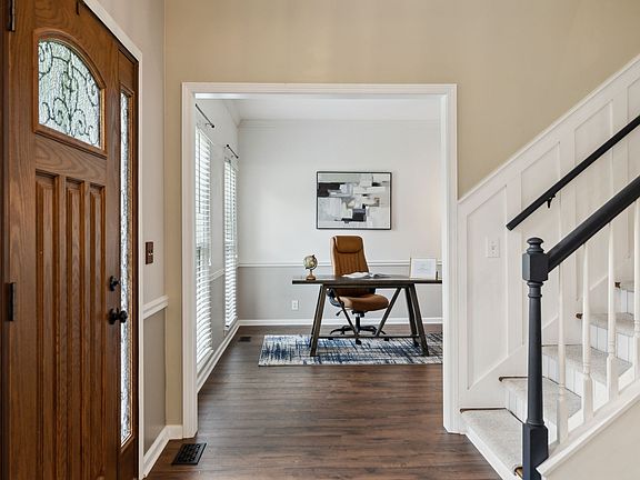 5th image of 2723 Nottingham Ct