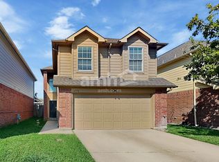 6550 Garden Trail Ct, Houston, TX 77072