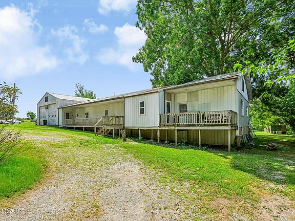 3rd image of 26813 Osage Dr