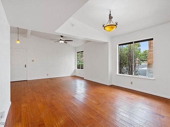 5th image of 5398 Lamoille Cir