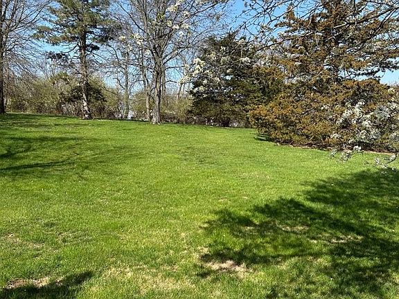 2nd image of 917 Claymark Dr