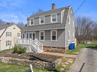 4 Wallingford St, Dover, NH 03820