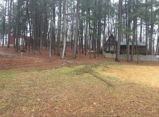 210 Sandy Beach Rd, Springville, TN 38256