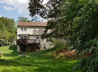 3369 Flint Hill Pl, Woodbridge, VA 22192