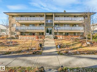 10836 116th St NW #3, Edmonton, AB T5H3M5