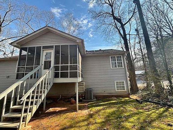 4th image of 4175 Lance Cir SE