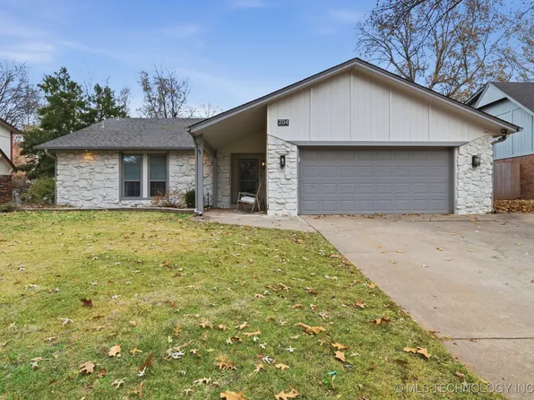 204 W Albuquerque St, Broken Arrow, OK 74011