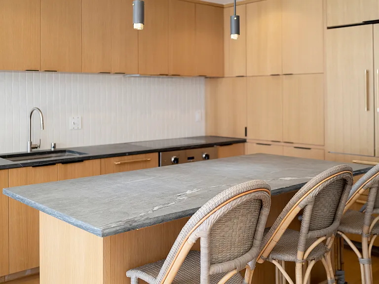 101 Grand Ave #11 — Photo 9