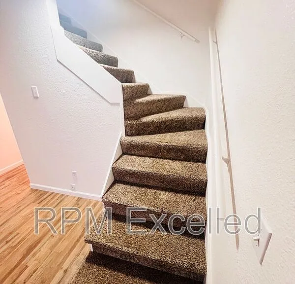 634 M St NE #4 — Photo 9