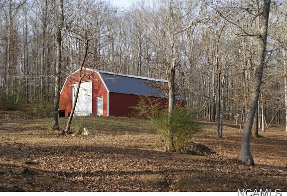 5th image of 528 Co Rd #208