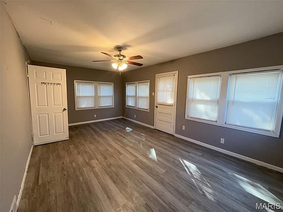 12th image of 4604 June Ave