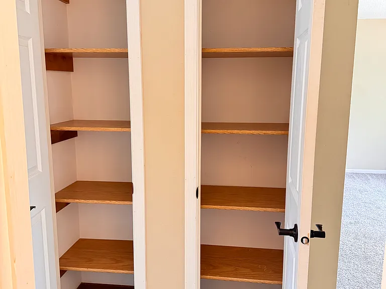 4002 Lakeview Dr #1 — Photo 11