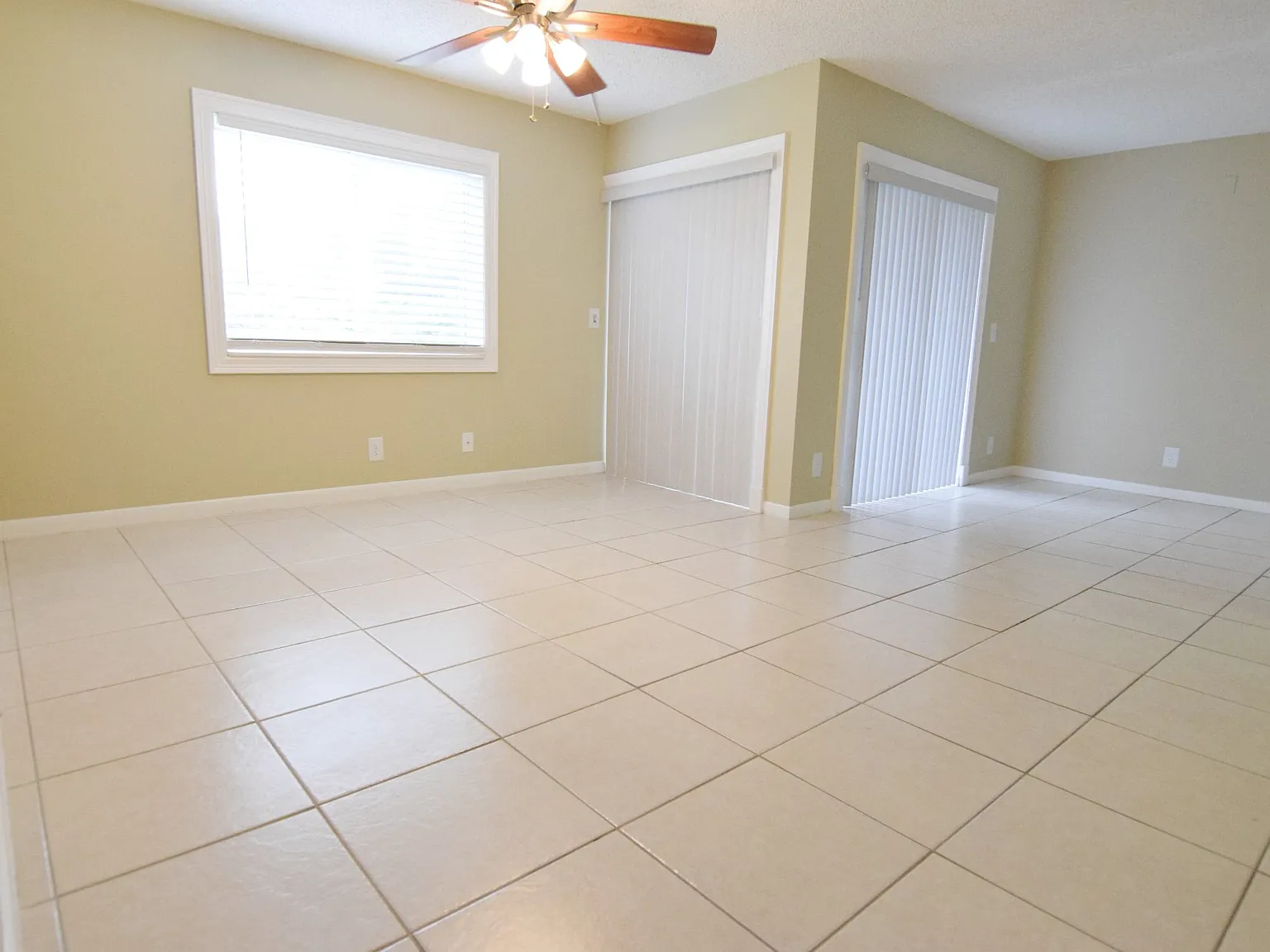 6508 Chasewood Drive — Photo 2