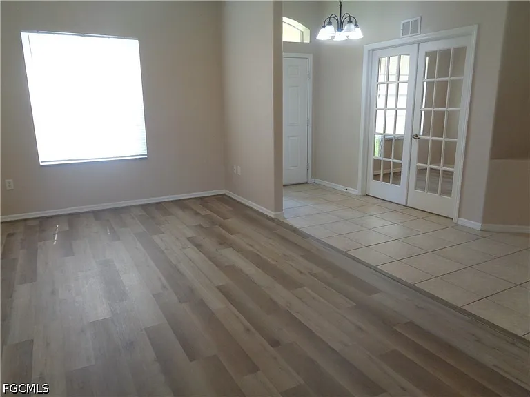 2463 Nature Pointe Loop — Photo 5