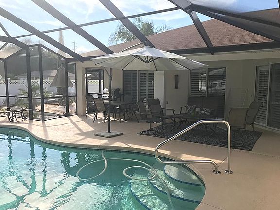 3rd image of 70 Dogwood Drive Cir