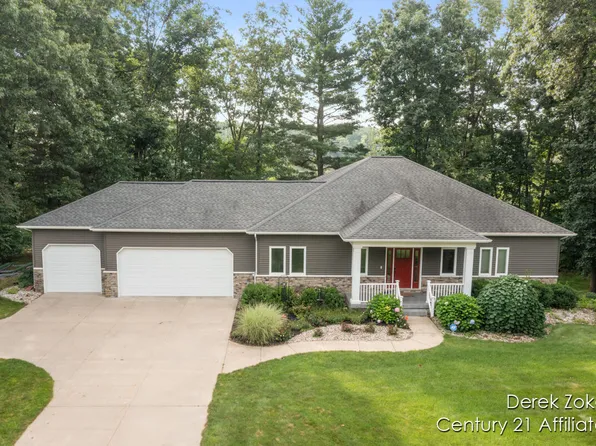 12169 Pine Meadows Dr, Wayland, MI 49348