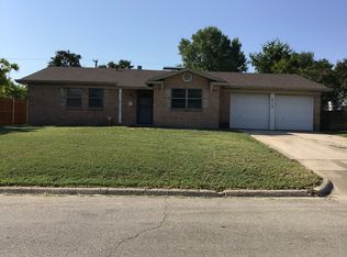 5112 Queen Ann Dr, Forest Hill, TX 76119