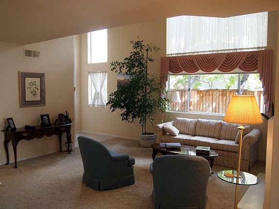 4th image of 1286 Elkwood Dr