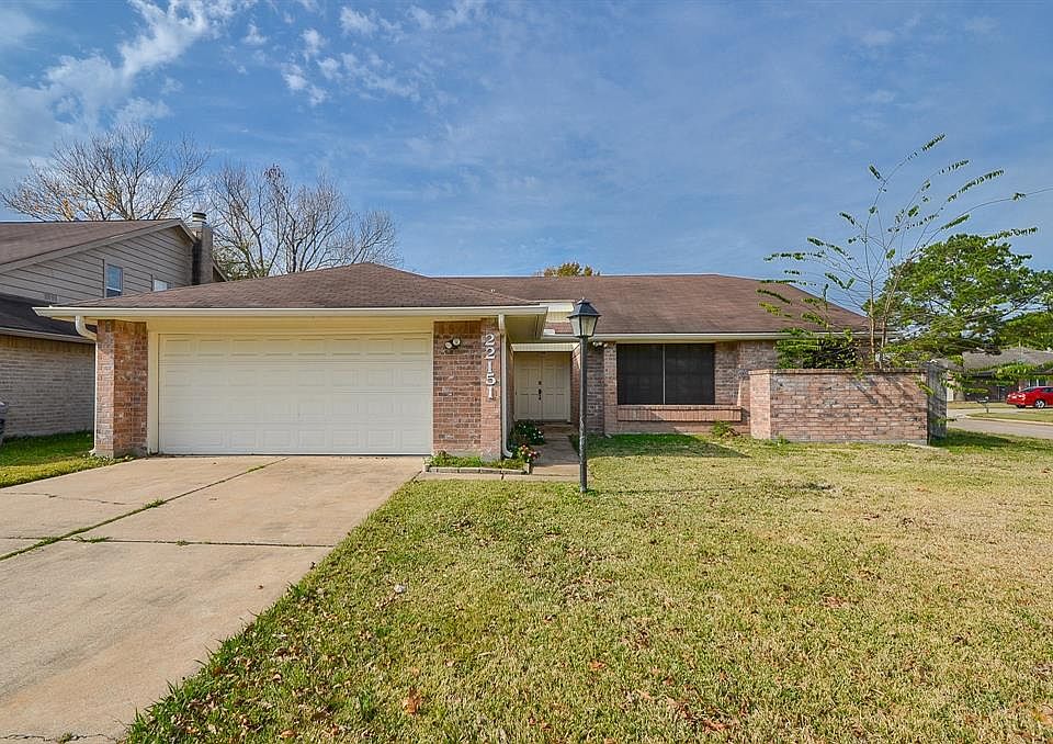 1st image of 22151 Birch Valley Dr