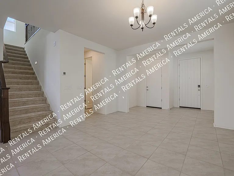 10036 E Tiburon Ave — Photo 6