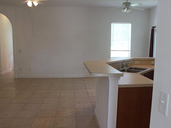 5th image of 187 San Filippo Dr SE