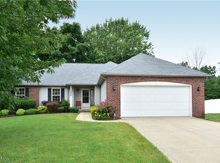 1288 Bell Ct, Elyria, OH 44035