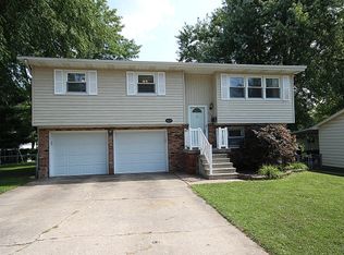 229 Drexel Ct, Decatur, IL 62521