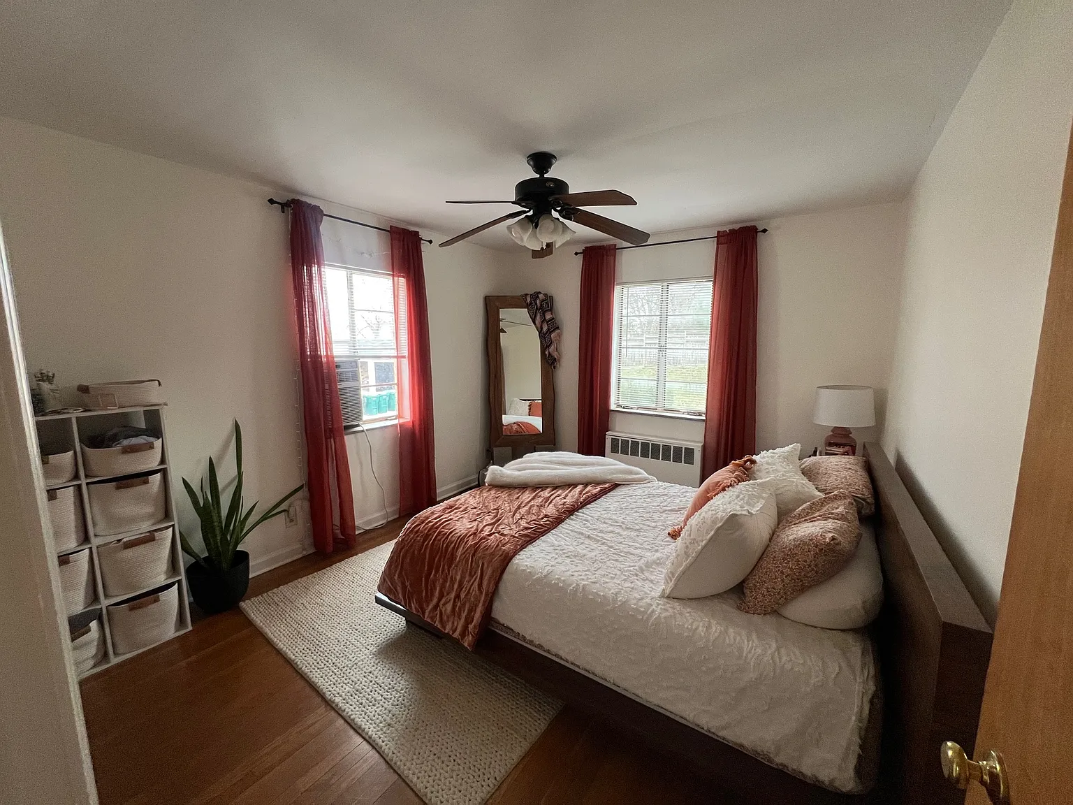 1 bed, 830 sqft, $1,040 — Photo 4