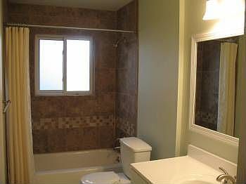 4th image of 10461 N Oak Dr