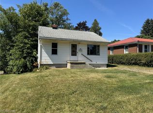 357 Franklin Ave, Barberton, OH 44203