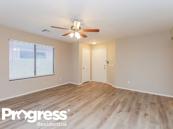 4th image of 2370 W Gold Dust Ave