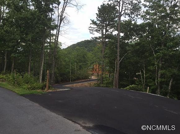 2nd image of 73 Mountain Falls Blvd