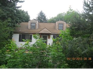 57 Lippincott Rd, Fox Lake, IL 60020