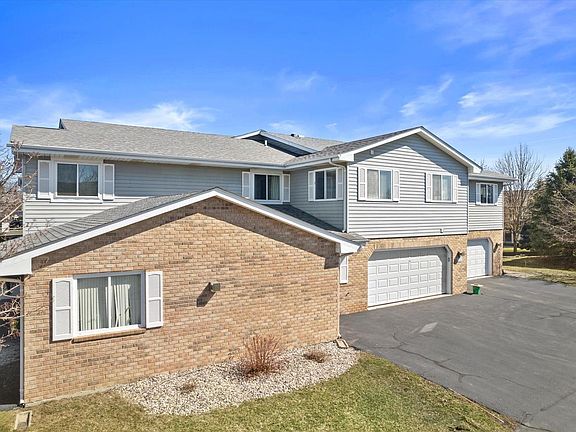 5th image of 1057 North SunnySlope DRIVE #104