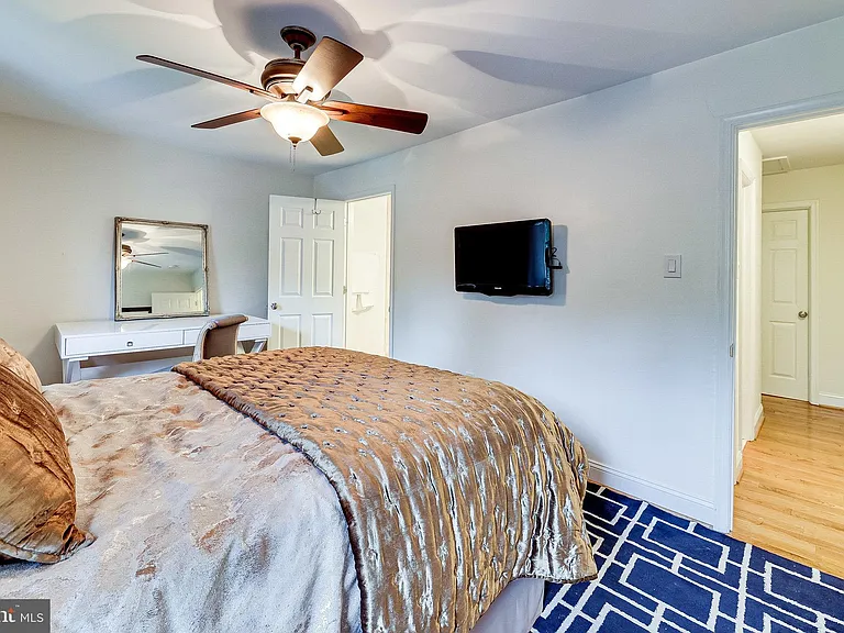 2775 Sikes Ct — Photo 17