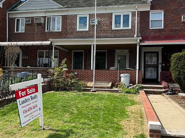 6140 82nd Pl, Middle Village, NY 11379