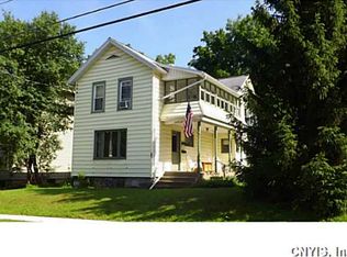 98 Chapman Ave, Auburn, NY 13021