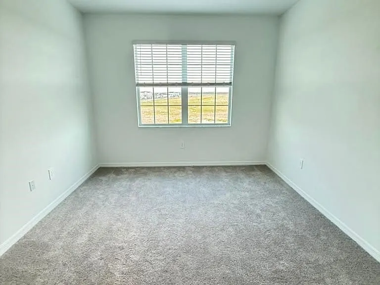 44292 Caraton Ter — Photo 13
