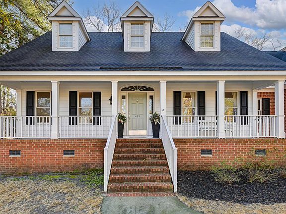 2nd image of 425 Old Course Loop