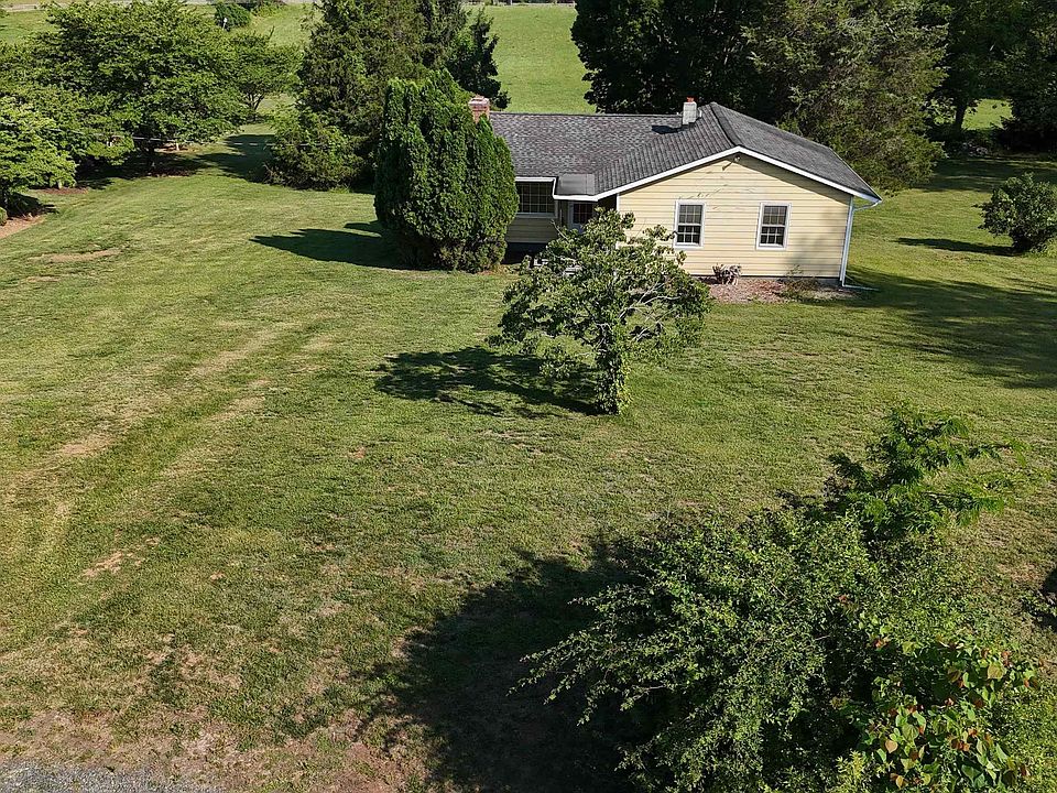 1st image of 4480 Stony Point Rd
