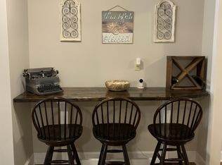 108 Jefferson St, Yadkinville, NC 27055