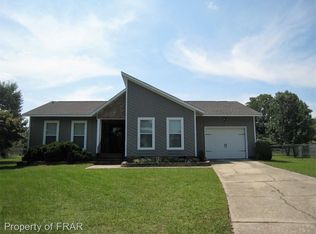 3201 Ridgeview Ter, Hope Mills, NC 28348