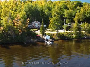 43 Lakeshore Dr, Hastings Highlands, ON K0J 1L0