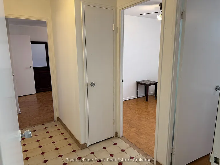 895 Kennedy Rd #402 — Photo 14