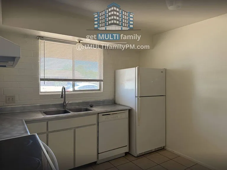 8407 E Coronado Rd #5 — Photo 5
